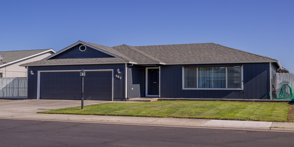 Contemporary Garage Door